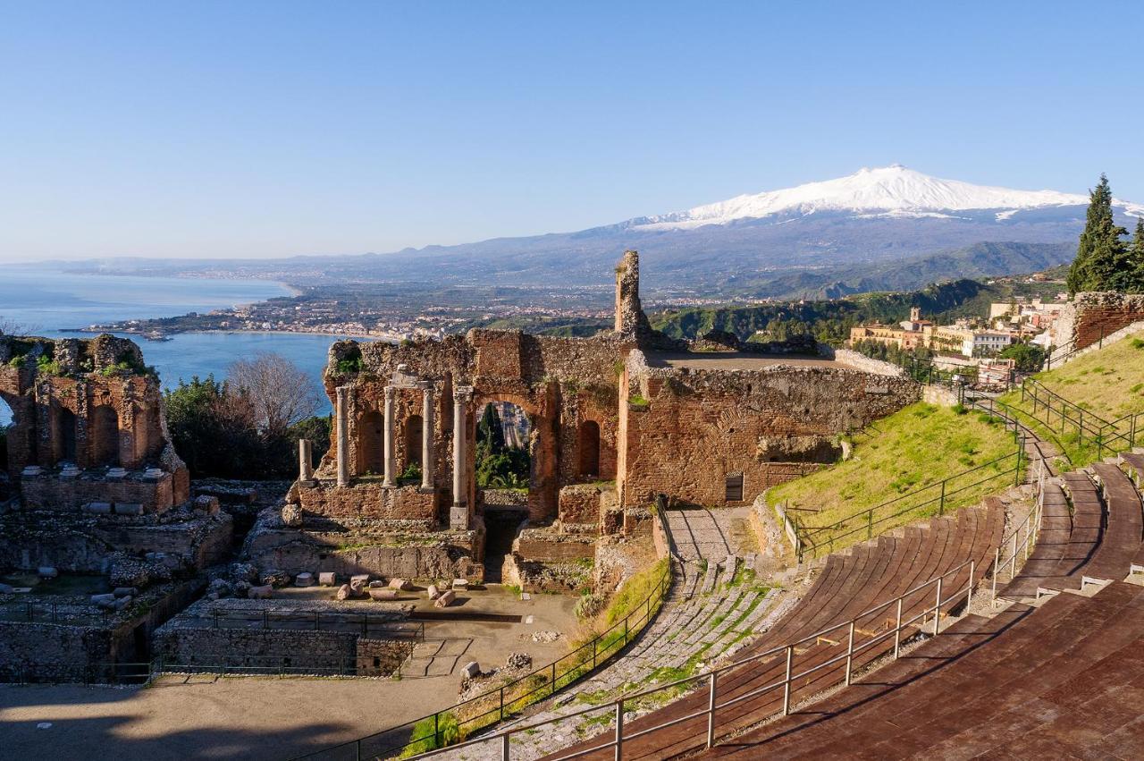 Villetta Mari E Amuri Giardini Naxos Bagian luar foto